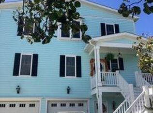 1536 Ann Street, Beaufort, NC 28516