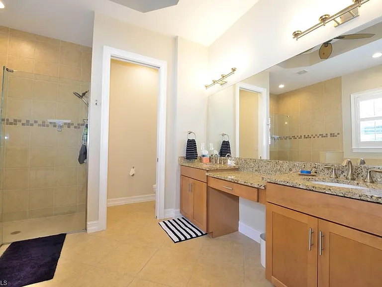 3951 Otter Bend Cir — Photo 18