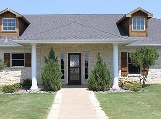 1838 Harpole Rd, Tioga, TX 76271