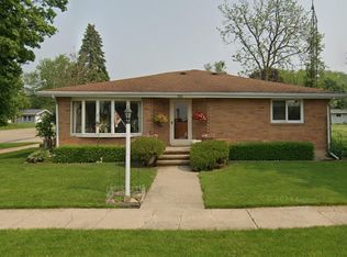 903 24th St, Monroe, WI 53566
