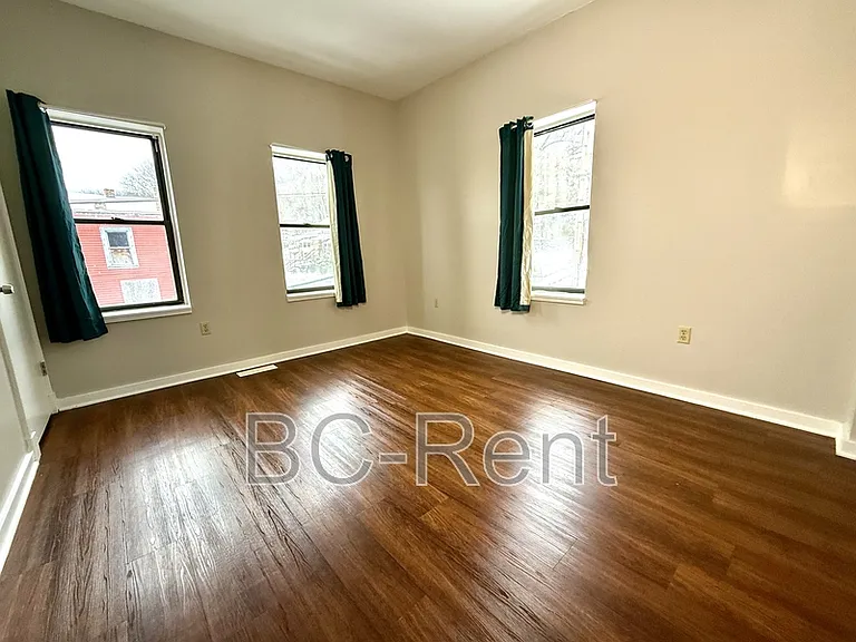 400 Beaver Ave — Photo 12