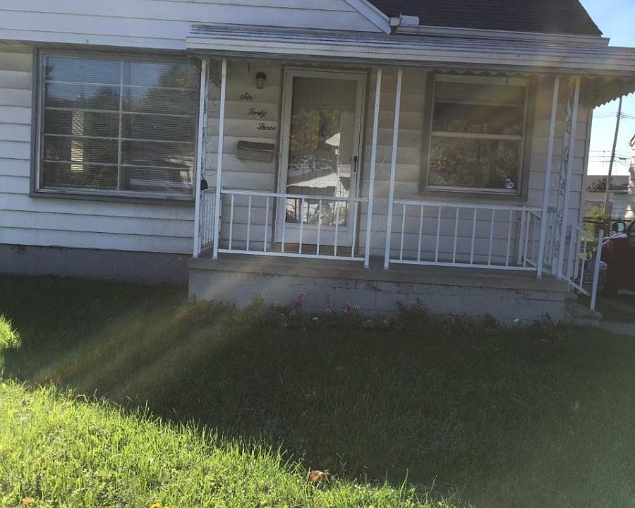 1st image of 643 Capitol Ave