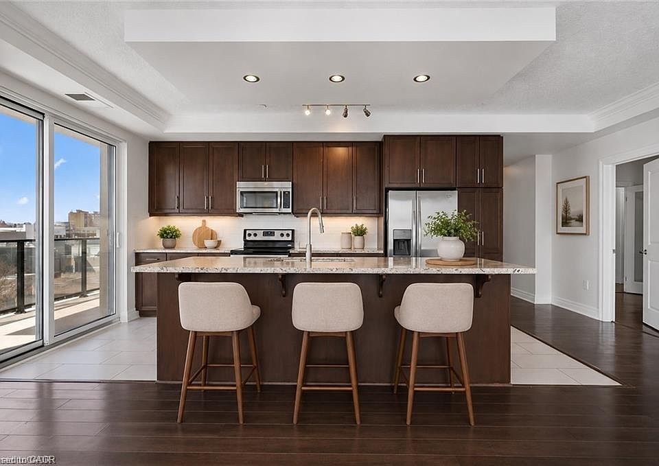 1st image of 160 Macdonell St #607