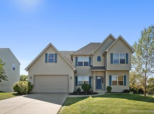 1873 Walsh Dr, Yorkville, IL 60560