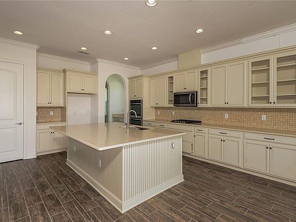 5th image of 14571 Sunbridge Cir