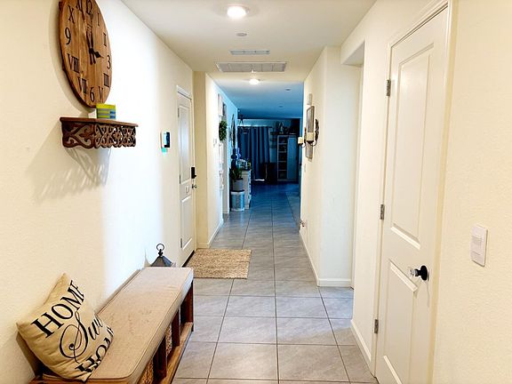 4th image of 12080 Kadota Ave