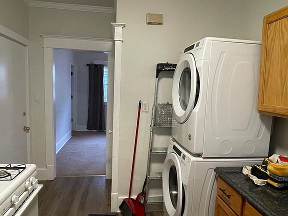 5th image of 234 Tonti St #234