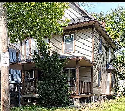 1st image of 10619 Gooding Ave