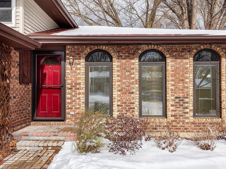 1501 E Elm St, Wheaton, IL 60189 Zillow