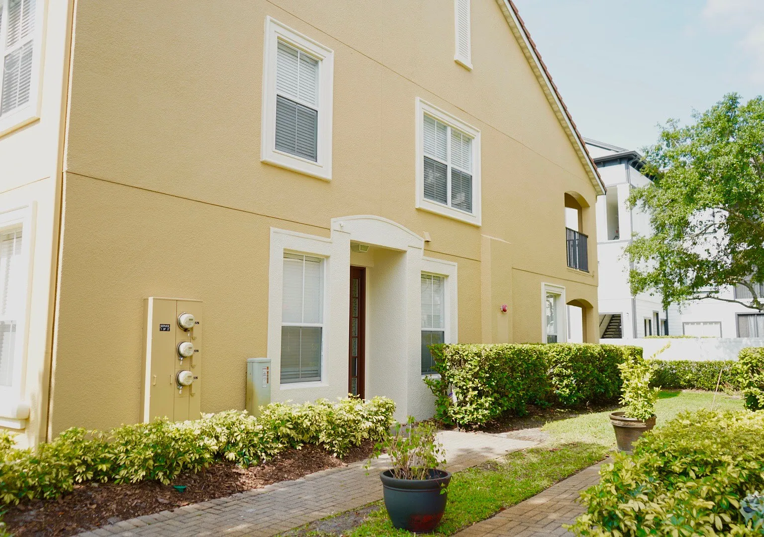 4902 Luge Ln — Photo 1