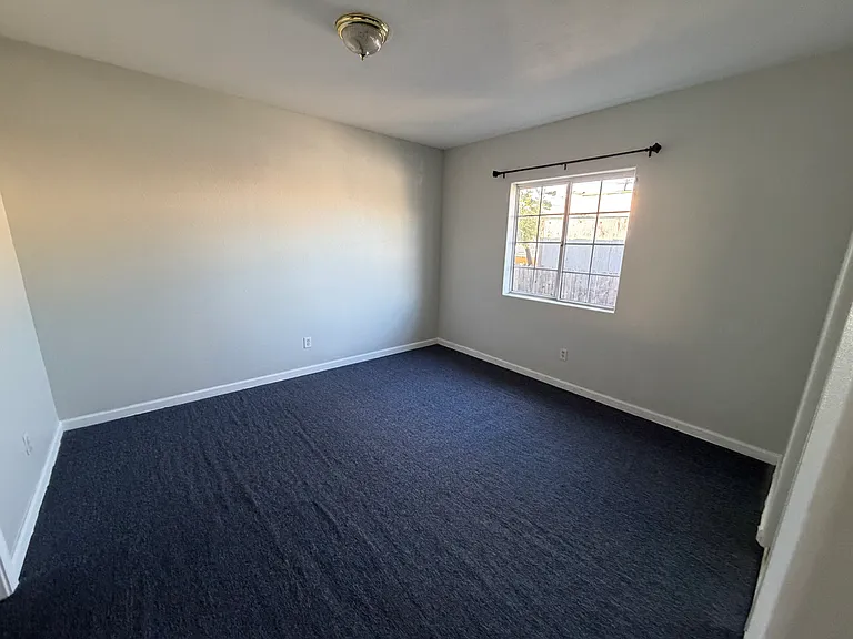5411 Alhambra Ave #5411 — Photo 14