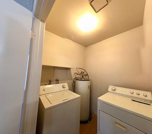 5th image of 2695 Jennydiane Dr APT D