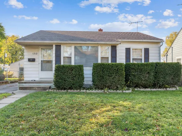 1212 Byron Ave, Waterloo, IA 50702