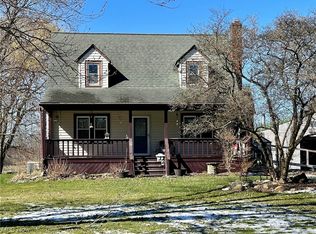 13640 Durkee Rd, Grafton, OH 44044