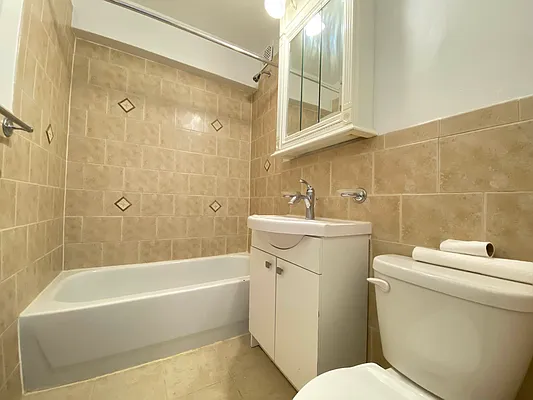 Rented by Compass | media 5