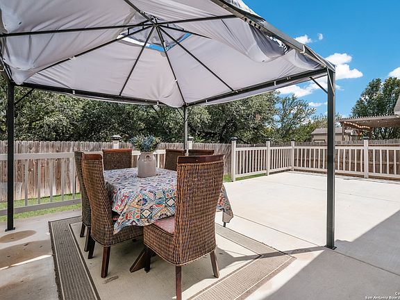 3rd image of 25110 ORCHARD ACRES