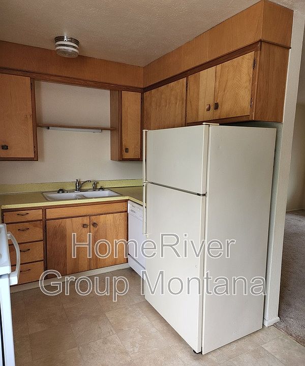 1st image of 4670 23rd Ave