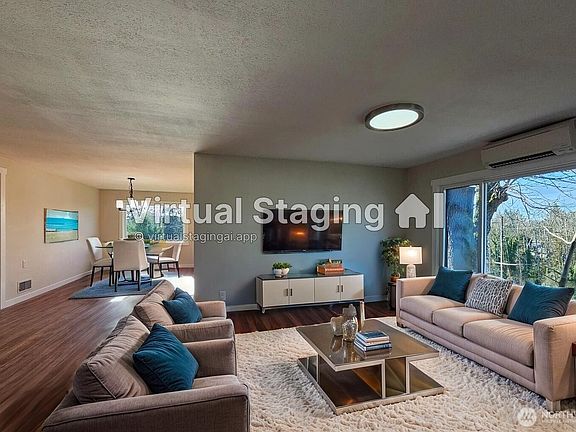 4th image of 2914 Columbia Heights Road