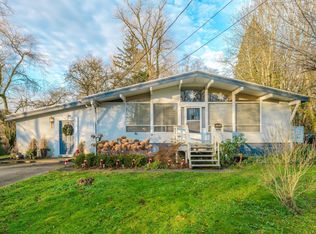 18701 88th Ave, Surrey, BC V4N 5T1
