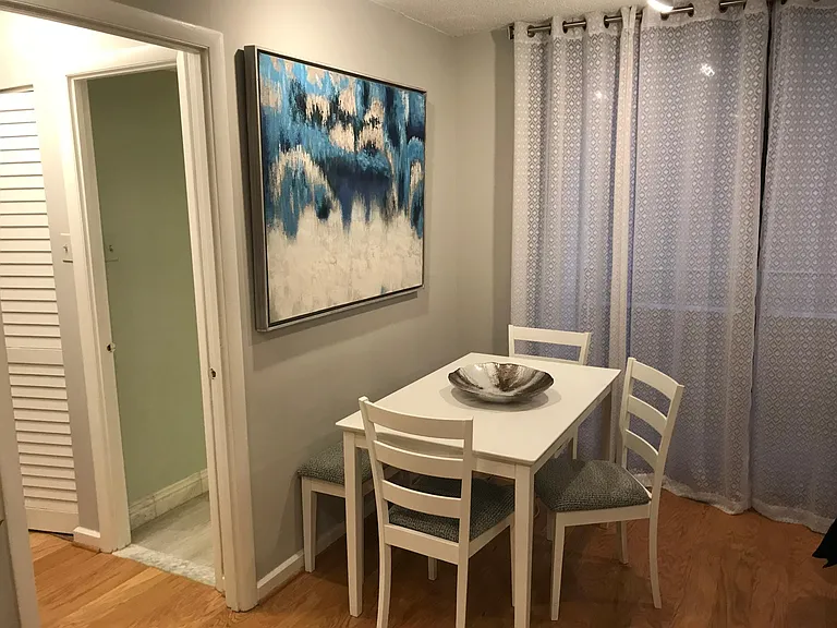 2141 P St NW #201 — Photo 10