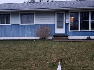 526 Grosvenor Ave NW, Massillon, OH