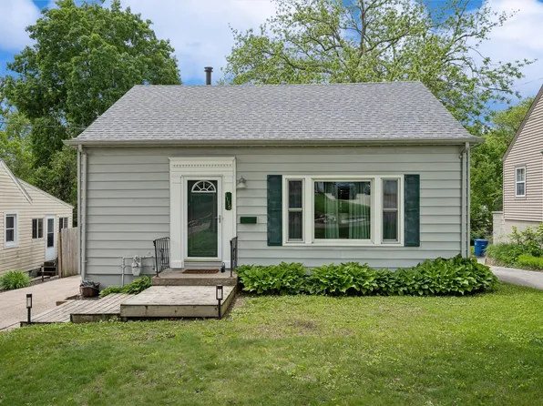 1116 58th St, Des Moines, IA 50311