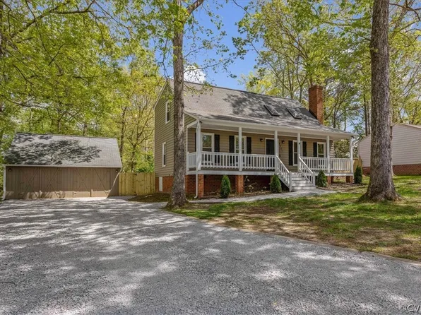 8907 Playground Cir, North Chesterfield, VA 23237