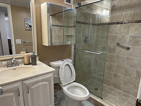 5th image of 6260 S Falls Circle Dr #5
