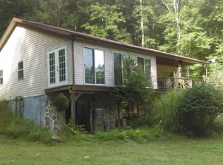 345 Hc 68, Ivydale, WV 25113