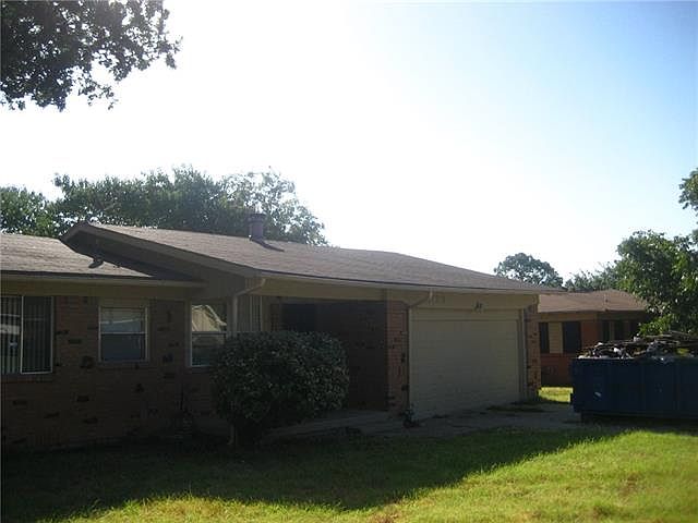 1st image of 8129 Newman Dr