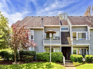 20 Hackamore Ct, Tinton Falls, NJ 07753