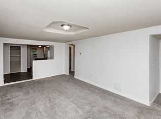 3440 Easton Blvd, Des Moines, IA 50317