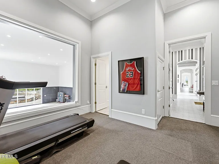 71 W Farm Springs Ln — Photo 44