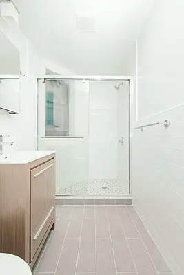 Rented by Nooklyn NYC LLC | media 25