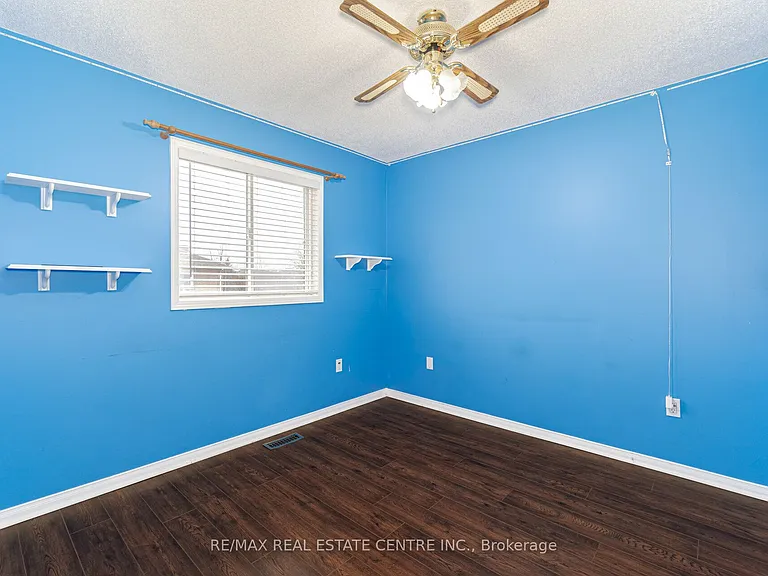 3727 Althorpe Cir — Photo 32