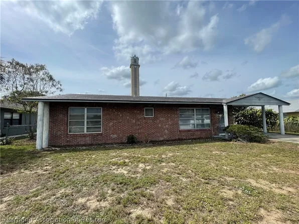 425 Hillside Ave, Lake Placid, FL 33852