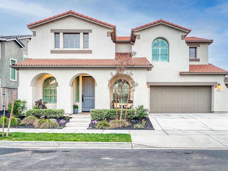 1st image of 618 Criolla Dr