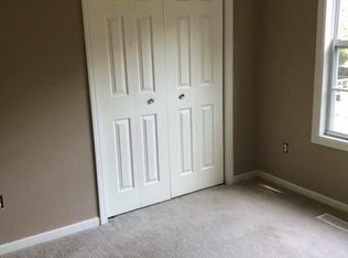 3525 E Condit St, Decatur, IL 62521