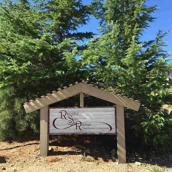 560 Madeline Jane Ln — Photo 1