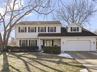 961 Tim Tam Cir, Naperville, IL