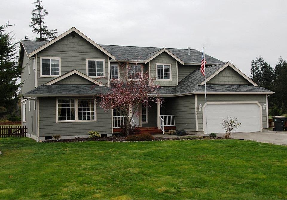 1st image of 12134 Estate Ln SE