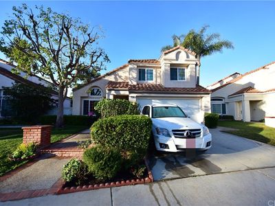 61 Barcelona, Irvine, CA, 92614