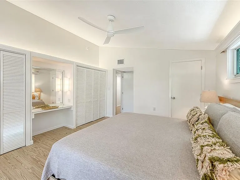 4830 Higel Ave — Photo 36