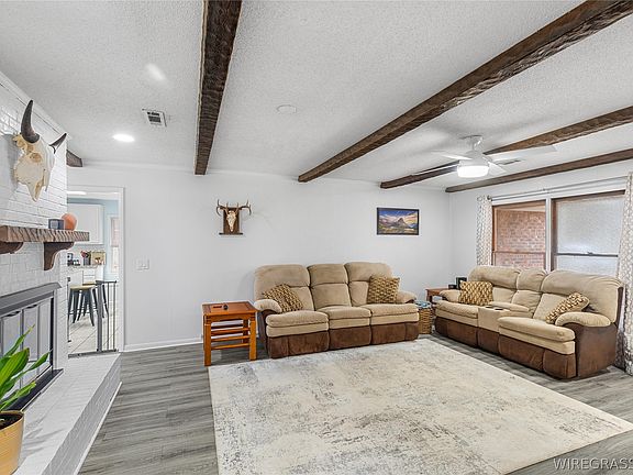 5th image of 119 Foxhill Dr