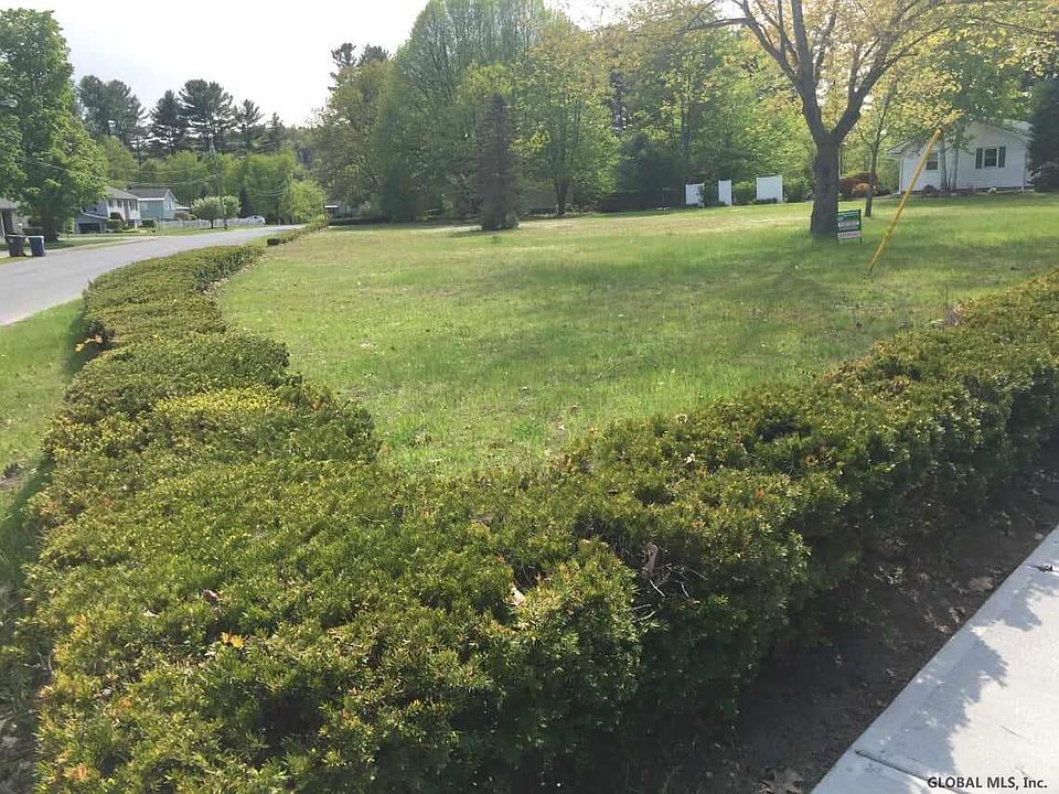 2nd image of 1 Orton Dr