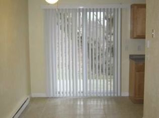 2 Vista Ln APT 2, Spencer, MA 01562