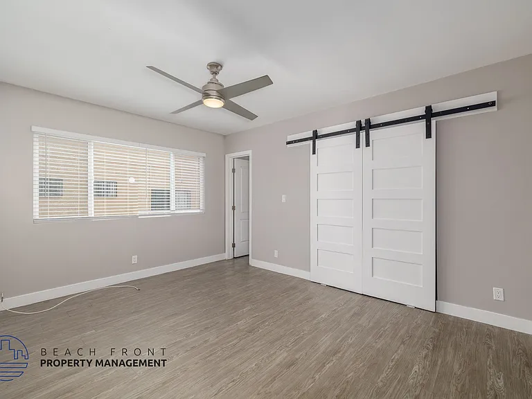 11819 Eucalyptus Ave. — Photo 13