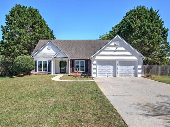 111 Meadowview Ln, Powder Springs, GA 30127