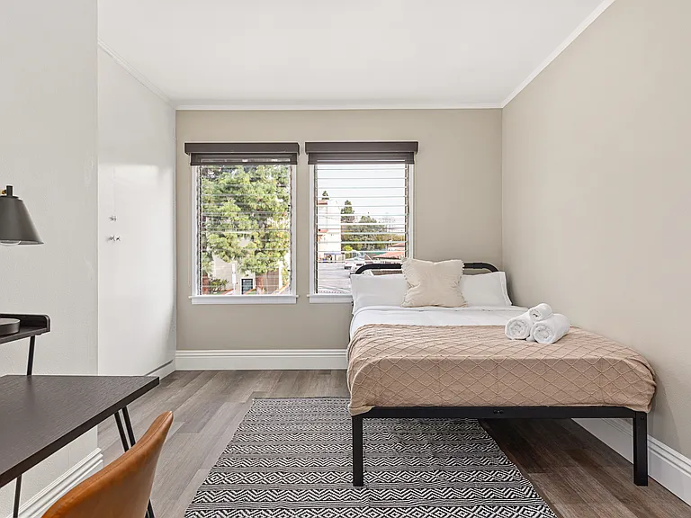 1515 Selby Avenue — Photo 38