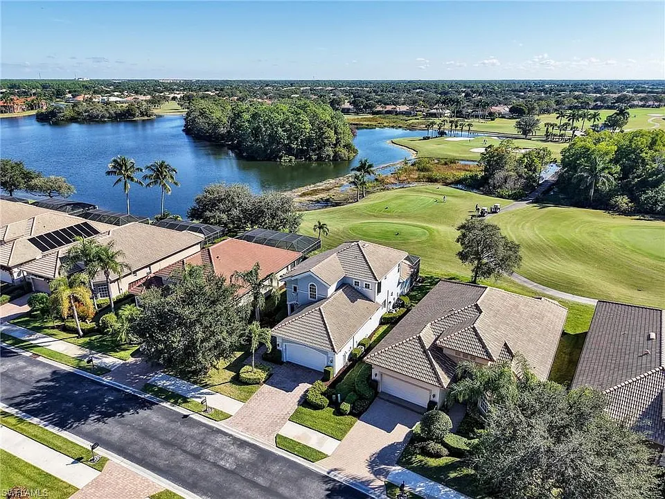 6096 Dogleg Dr